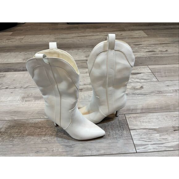 Wild Fable White Cowboy boots Size 6 - Picture 1 of 12